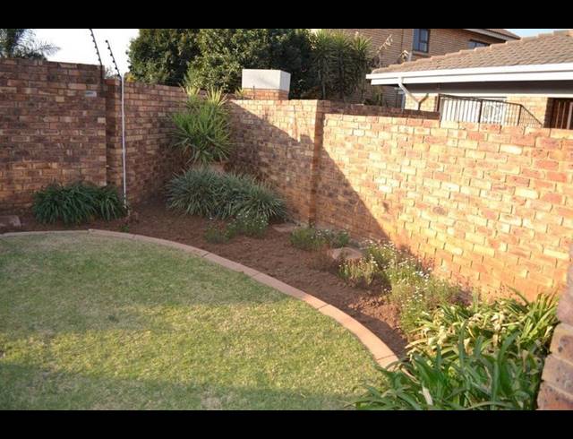 3 BEDROOM PROPERTY TO RENT IN DALPARK EXT 1